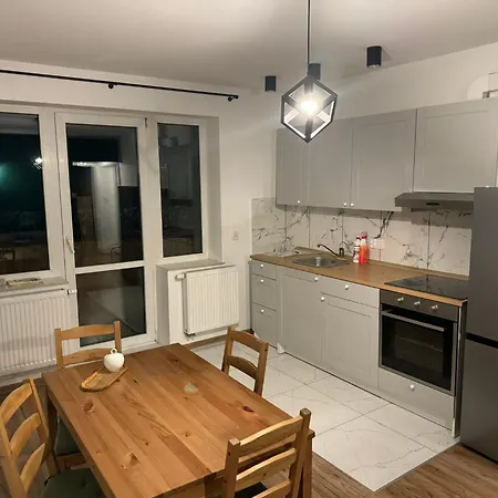 Ul Szkolna 4 Apartament